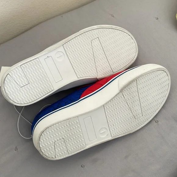 Marvel Spiderman sneakers - Picture 3 of 3